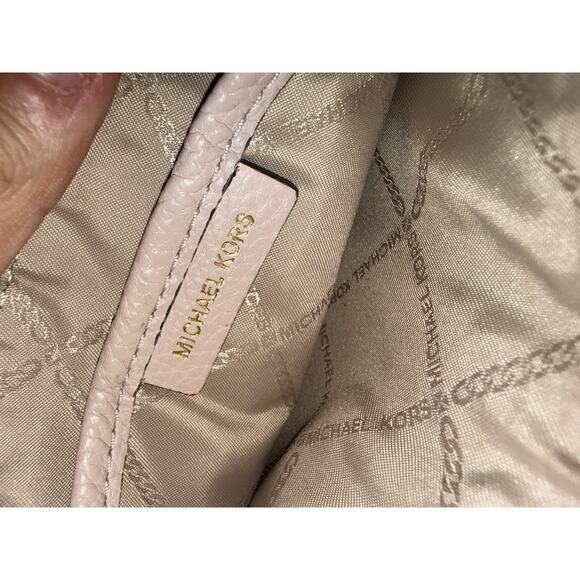Michael Kors Adele Leather Crossbody Bag Pink Pebbled Gold Hardware Double Zip - Picture 8 of 12